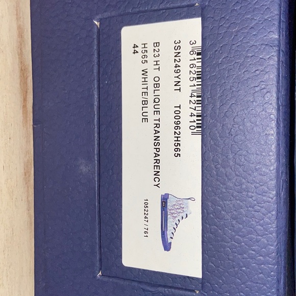 Christian dior b23 navy blue&white size 10 brand new shoes only wore then twice - Picture 4 of 9